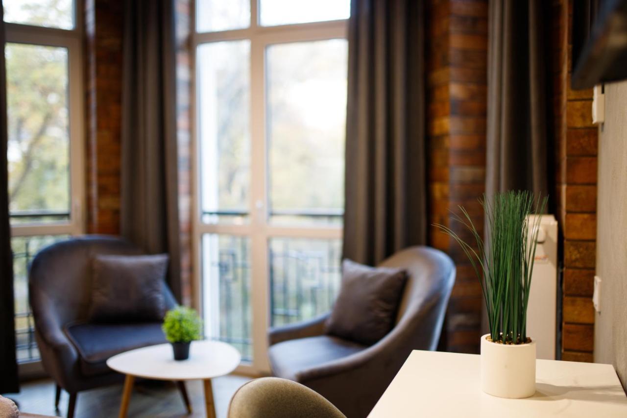 Lux Apartments Lviv Ngoại thất bức ảnh