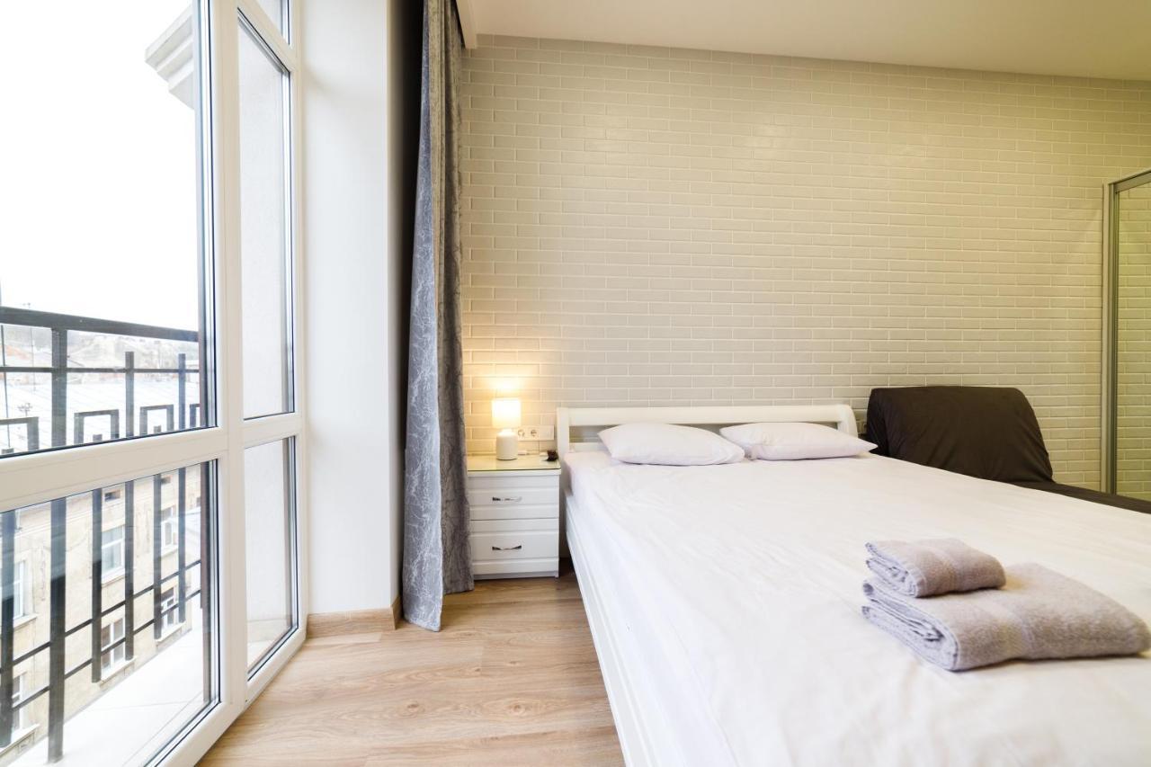Lux Apartments Lviv Ngoại thất bức ảnh